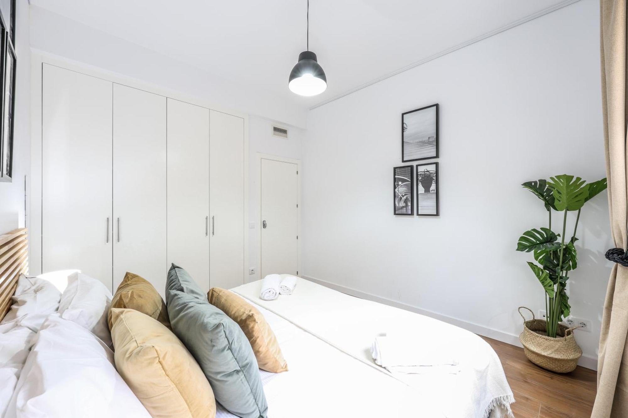 Отель Be Coliving Madrid Centro Экстерьер фото