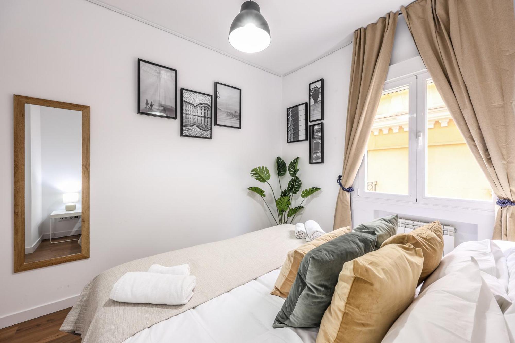 Отель Be Coliving Madrid Centro Экстерьер фото