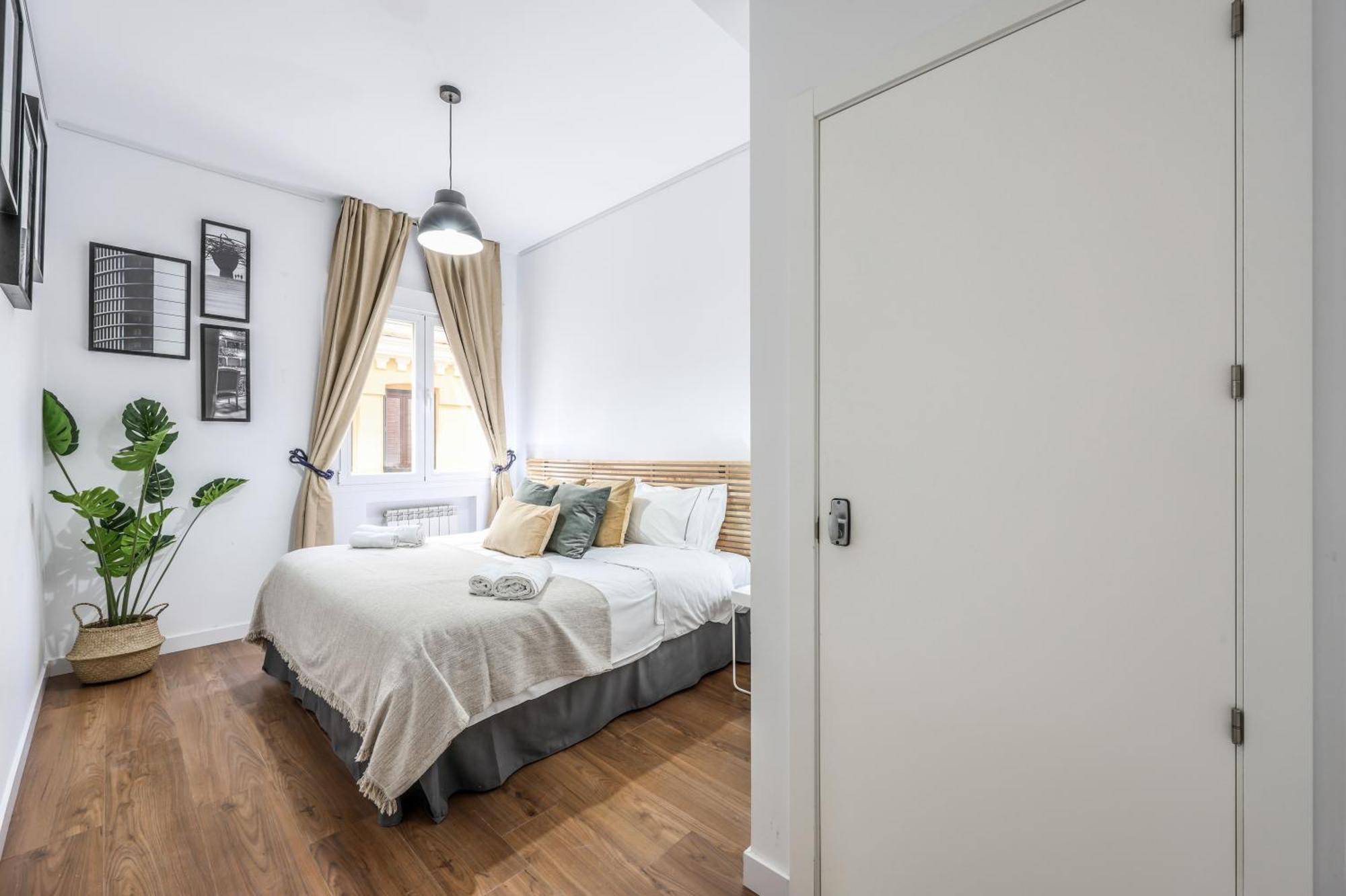 Отель Be Coliving Madrid Centro Экстерьер фото