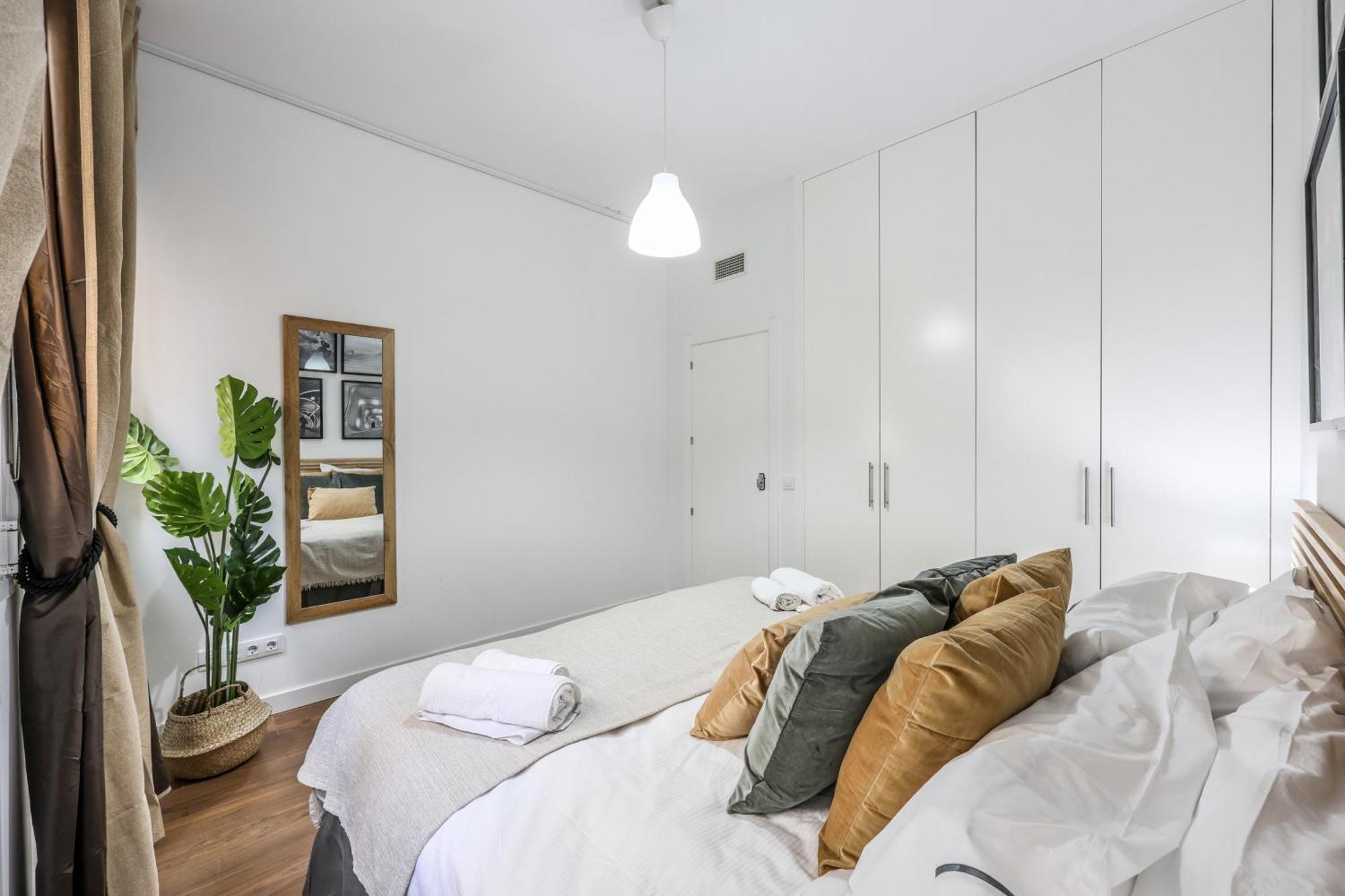 Отель Be Coliving Madrid Centro Экстерьер фото