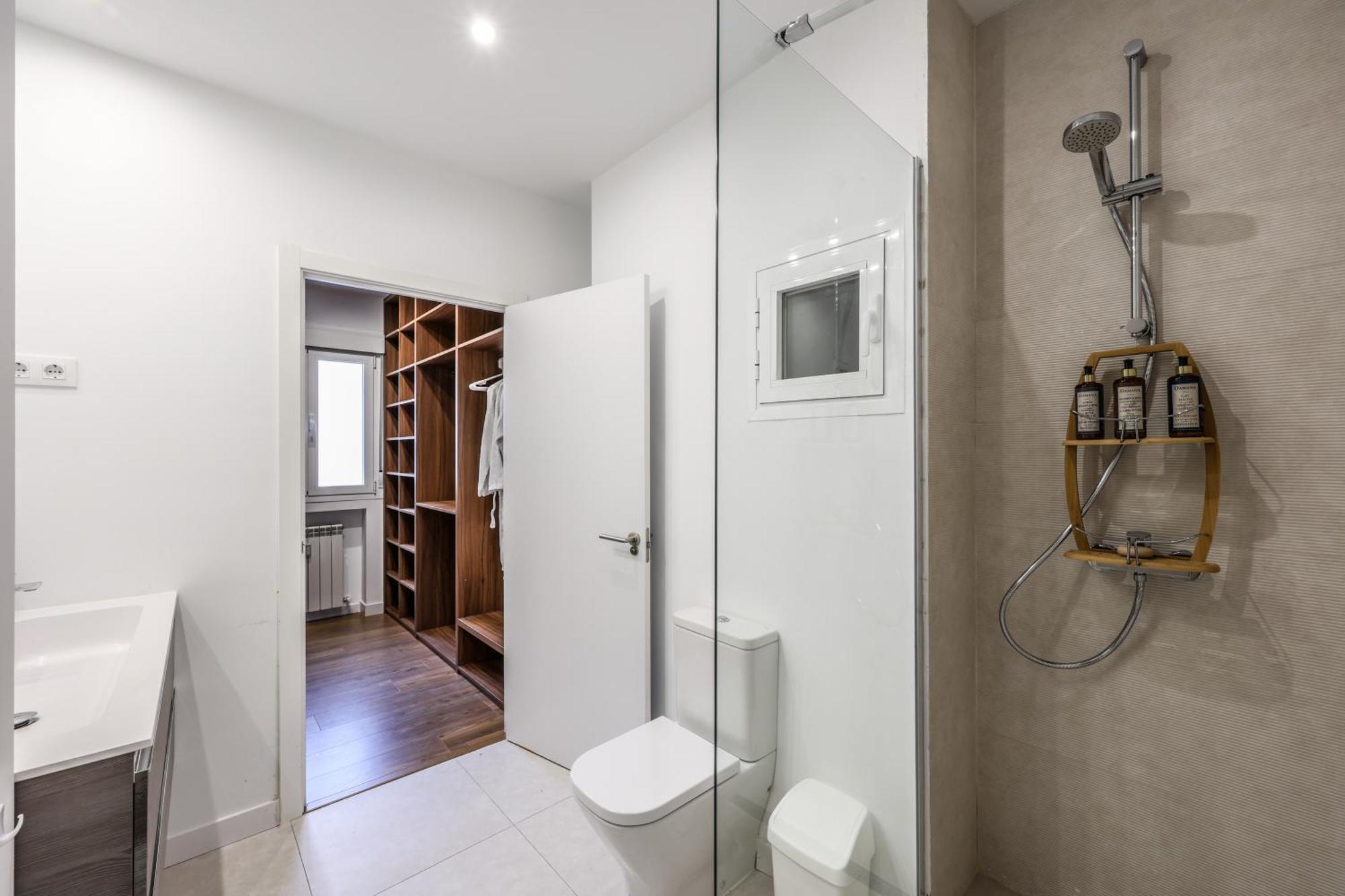 Отель Be Coliving Madrid Centro Экстерьер фото