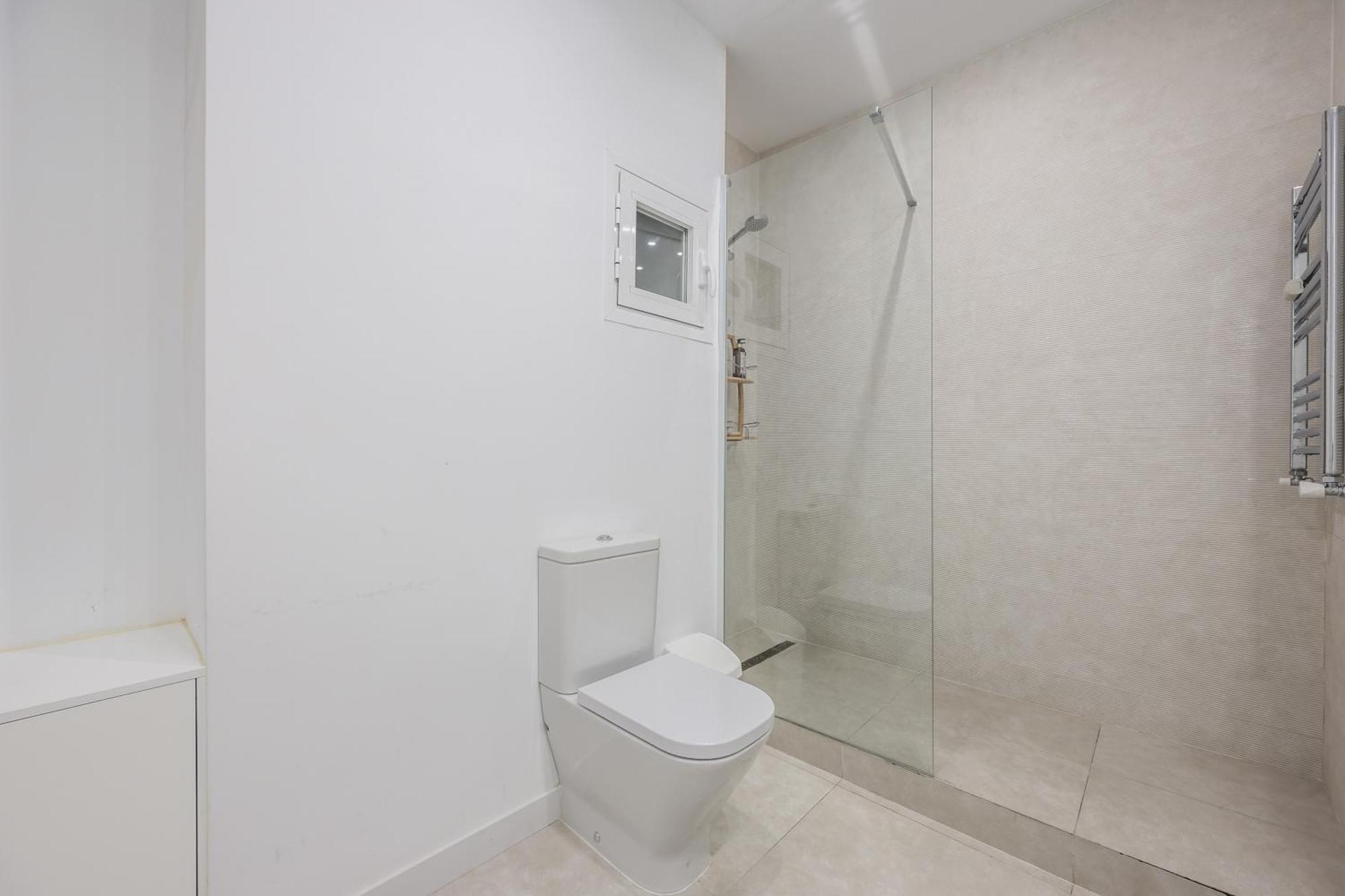 Отель Be Coliving Madrid Centro Экстерьер фото